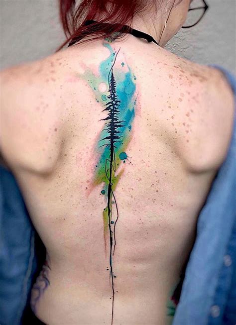 tattoo colonne vertébrale femme|Ces 20 idées de tatouages féminins à réaliser sur la。